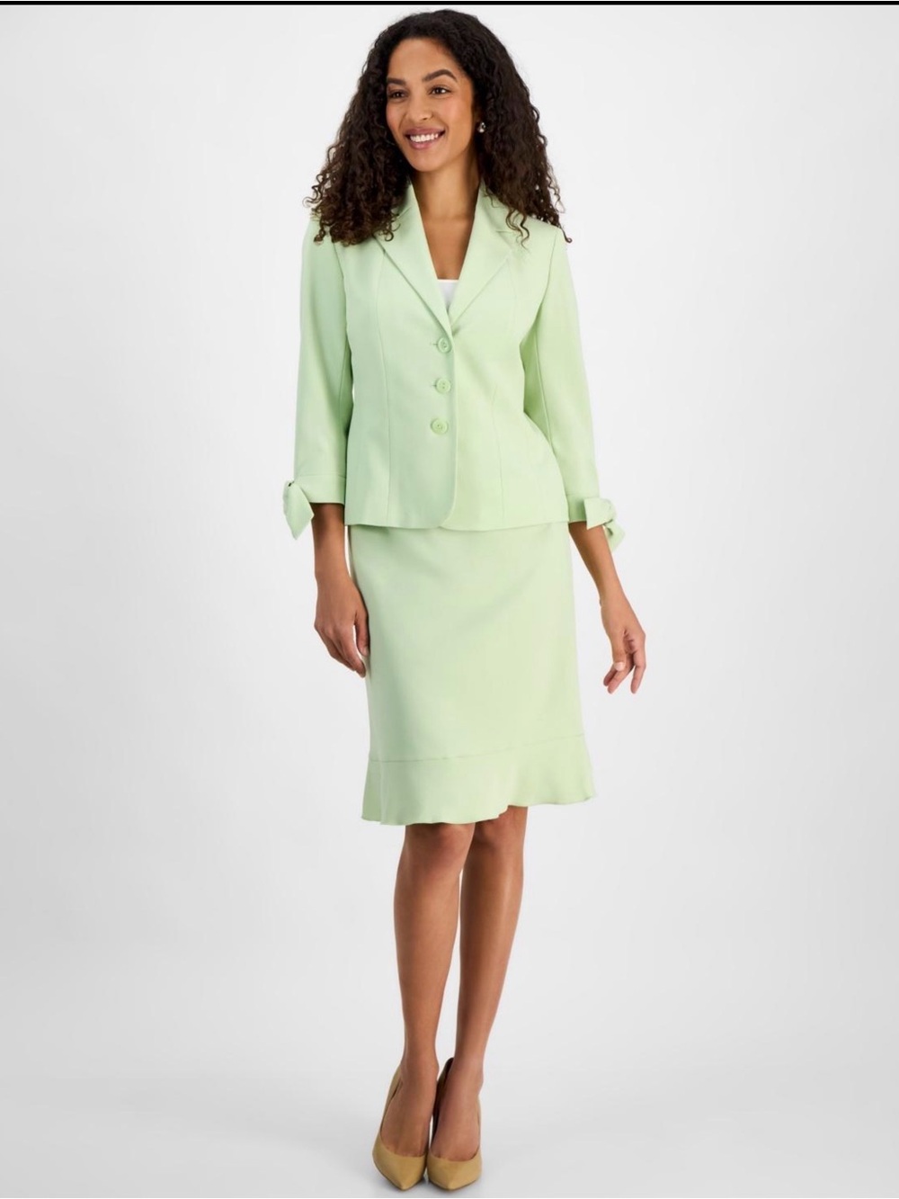 NWT Le Suit Petite 4P Celery Green Tie-Cuff Blazer & Flounce Skirt Suit